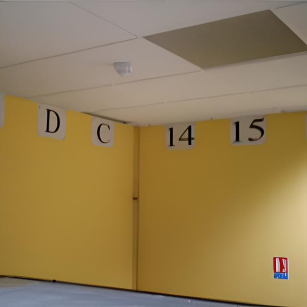 Lettrage mural orthonormé