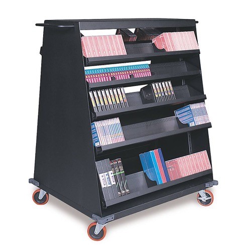 Chariot mobile pour déplacement des supports de stockage