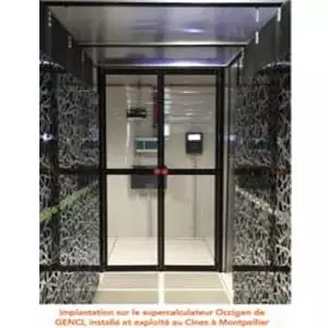 Portes battantes sur mesure pour allées confinées