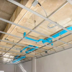 Pose-depose-faux-plafond